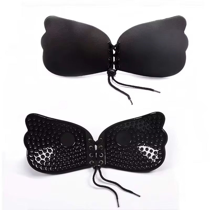 Soutien gorge adhésif